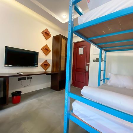 Downtown Hostels - Anjuna Exterior photo