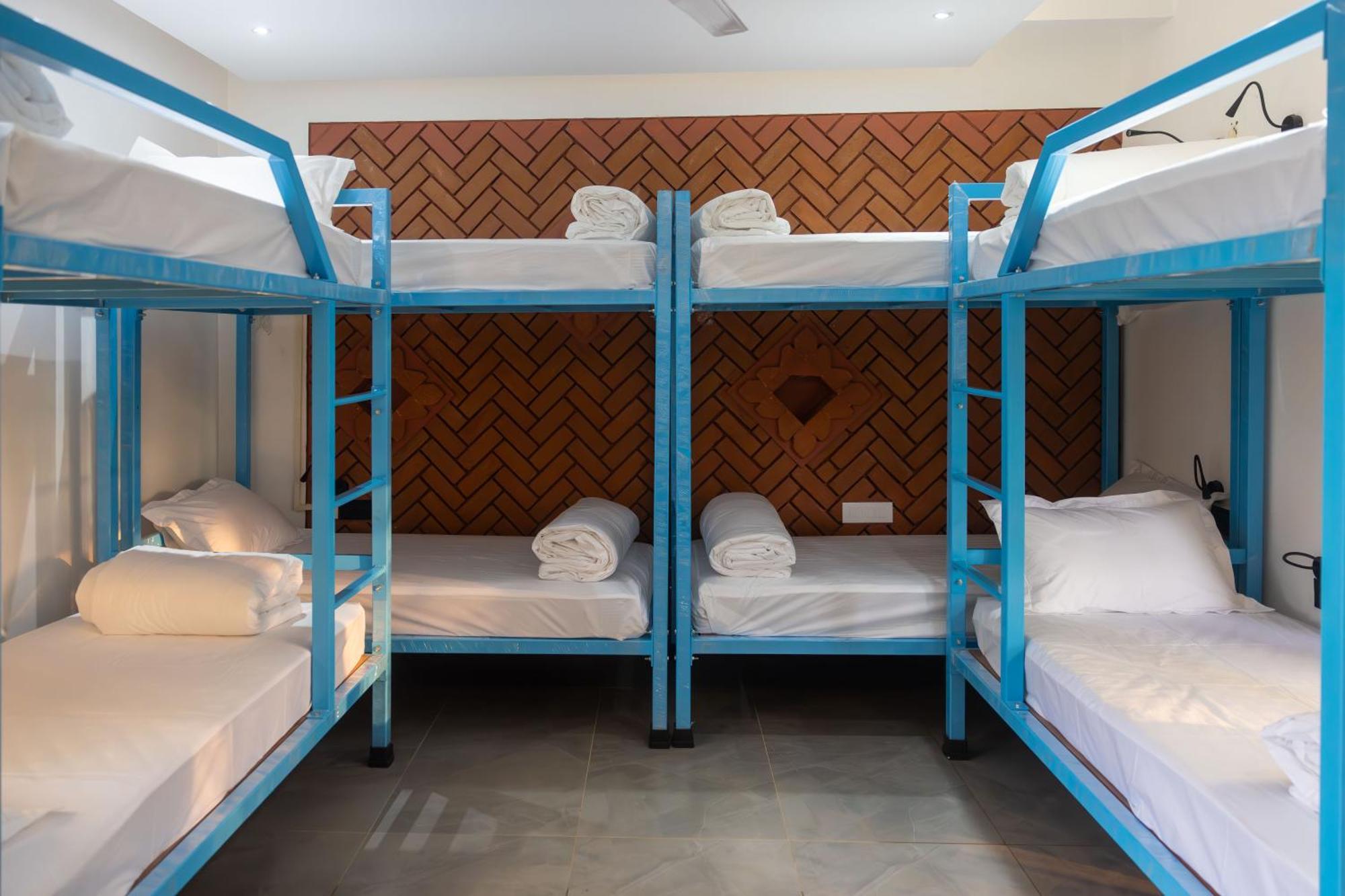 Downtown Hostels - Anjuna Exterior photo