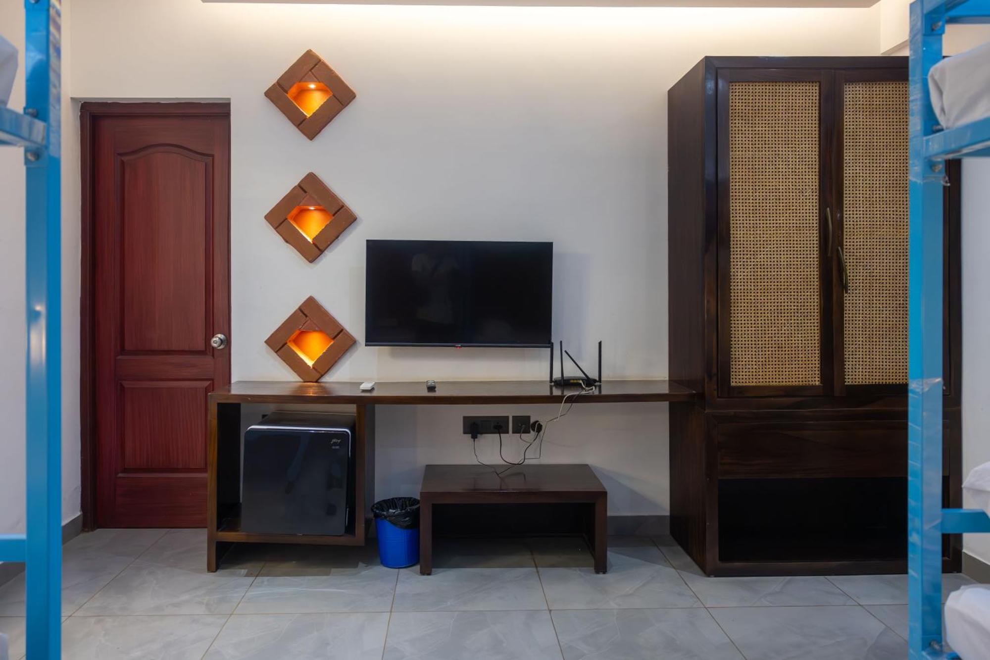 Downtown Hostels - Anjuna Exterior photo